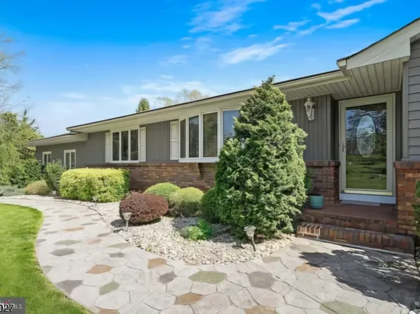 229 Lambertville Hopewell Rd, Hopewell Twp., NJ 08525