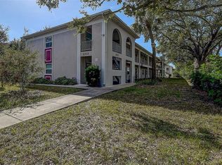 8302 Bardmoor Blvd #202, Seminole, FL 33777