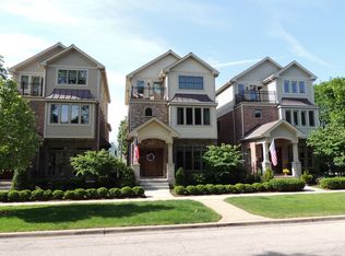 432 W Seminary Ave, Wheaton, IL 60187