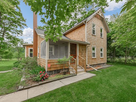 2nd image of 6166 1st St
