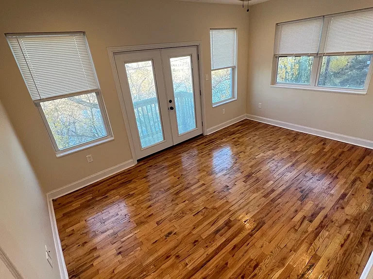 10 Woodmont Rd — Photo 11