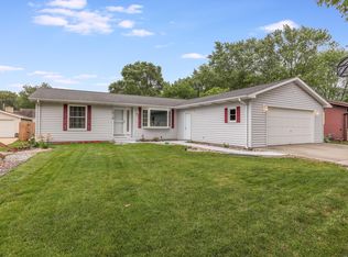 1919 82nd St, Kenosha, WI 53143