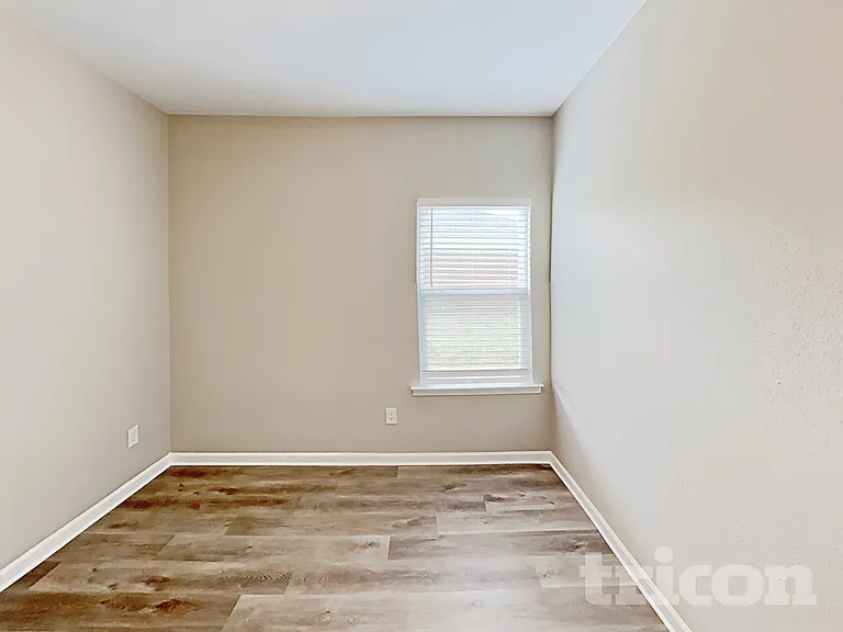 820 Mesa Verde Pl — Photo 16