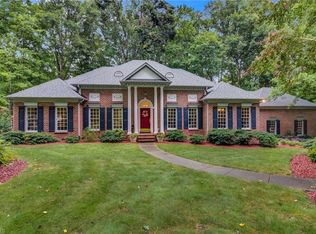 4507 Blagdon Ct, Browns Summit, NC 27214