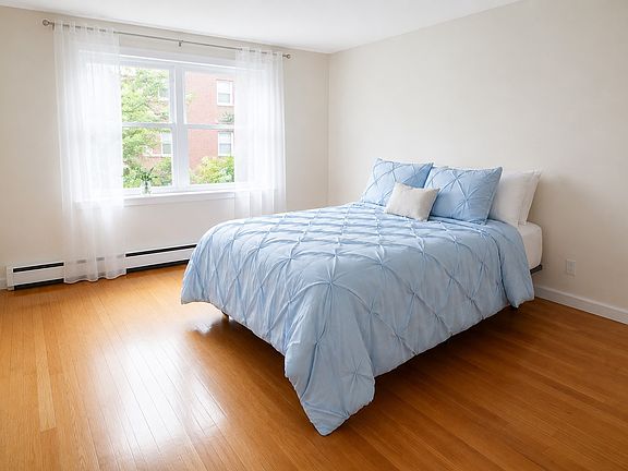 5th image of 65 Colborne Rd APT 3