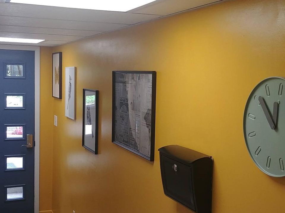 1st image of 418 Ash Ave #1