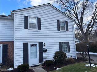 19680 Lorain Rd, Cleveland, OH 44126