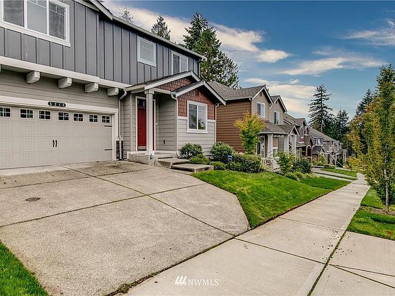 3rd image of 5216 52nd St W