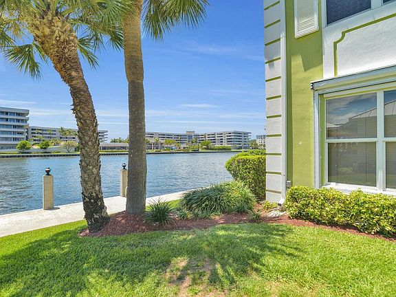2nd image of 1704 Del Haven Dr #38-B