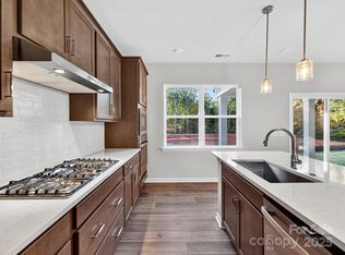 7019 Short Stirrup Ln, Mint Hill, NC 28227