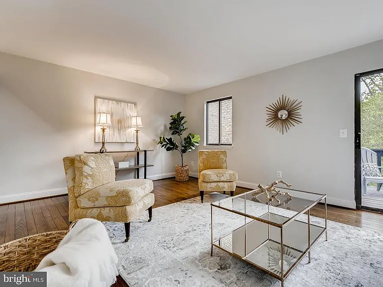 438 Five Farms Ln — Photo 5