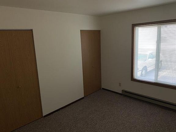 3rd image of 410 W Jackson St #1C