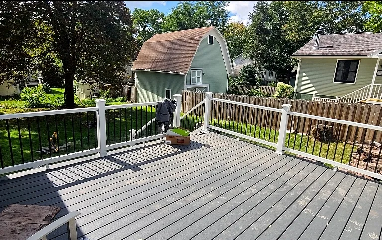 403 W Washington St — Photo 16