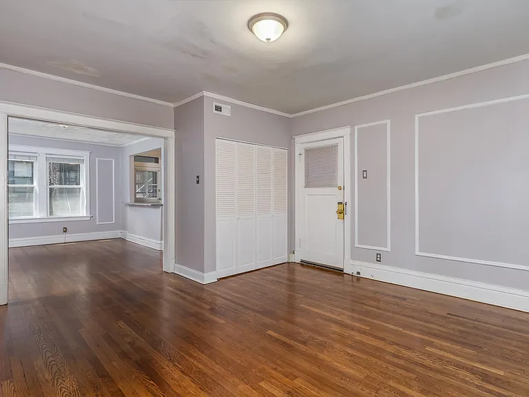 6322 N Rosebury Ave #1E — Photo 5