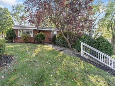 212 Greenwood Dr, New Brighton, PA, 15066