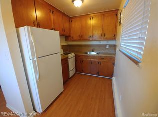 312 Griswold St UNIT 1, Northville, MI 48167