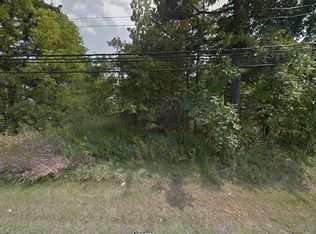 Highland Dr, Brecksville, OH 44141