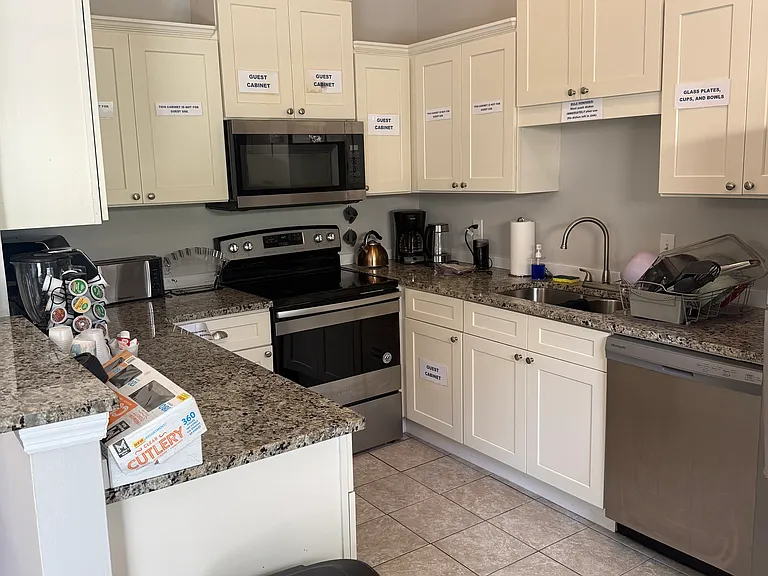 646 Woodcrest Manor Dr #C — Photo 8