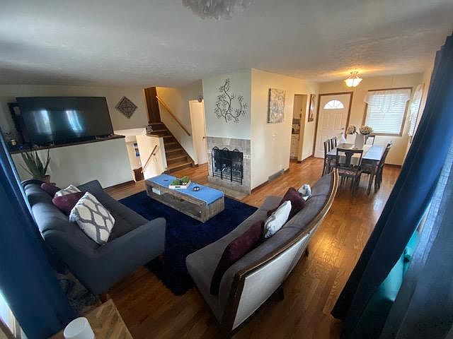 1st image of 3407 S 50th St