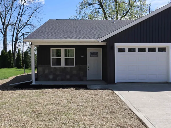 942 N 11th St, Decatur, IN 46733