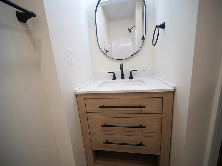 3114 E Covenanter Dr — Photo 29