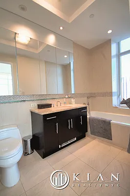 Rented by Kian Realty | media 6