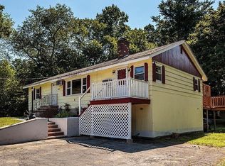 330 Pleasant St, Tewksbury, MA 01876