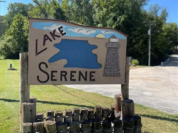 1157 N Shore Dr, Catawissa, MO 63015