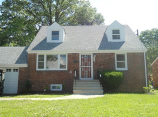 492 Robins St, Roselle, NJ 07203