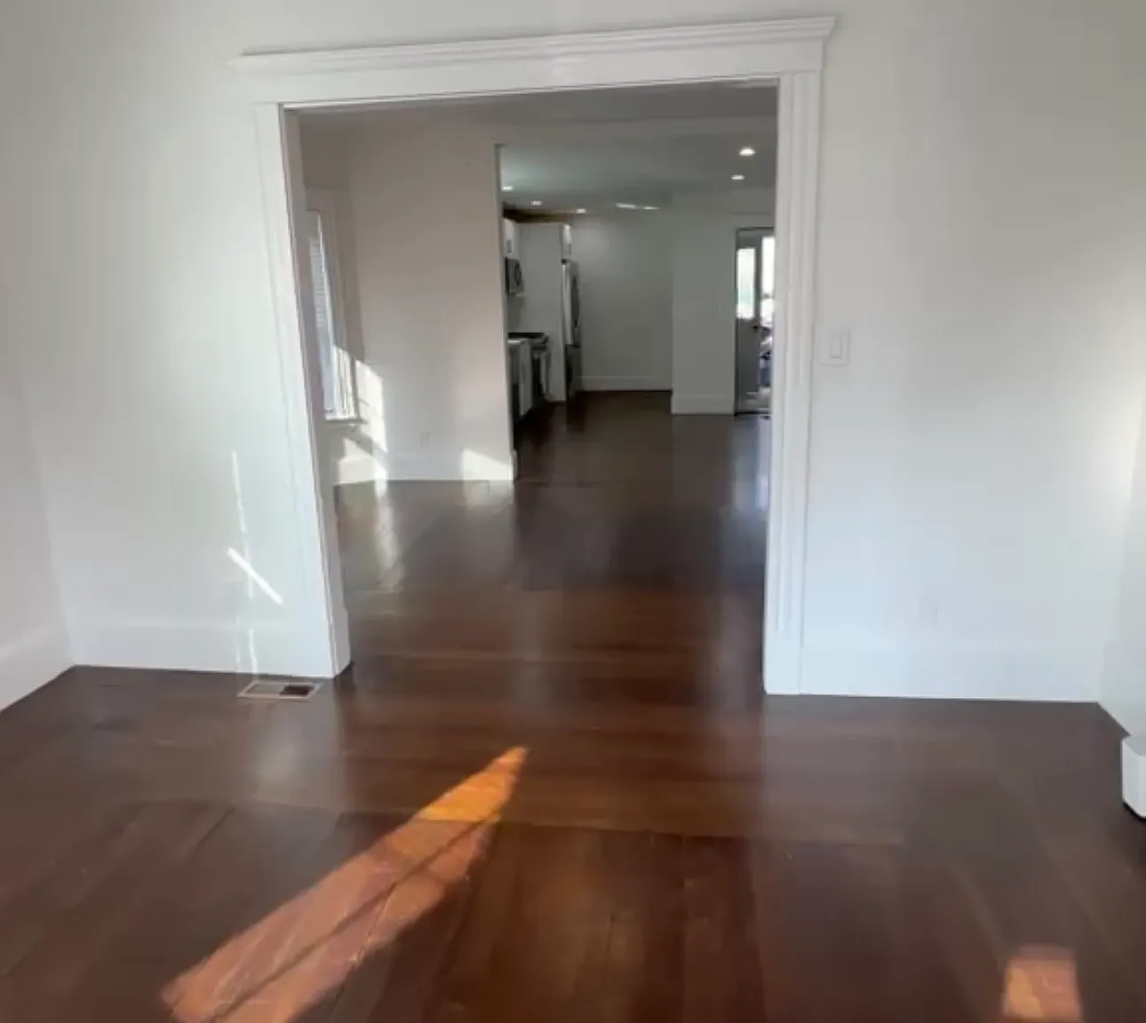 2 bed, 1200 sqft, $2,800 — Photo 3