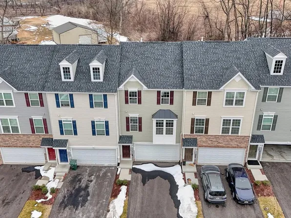 336 Paca Gardens Ln, Frederick, MD 21703