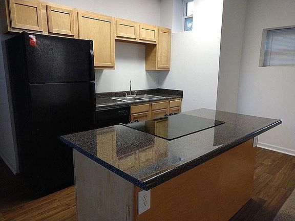 4th image of 657 Stinchcomb Dr