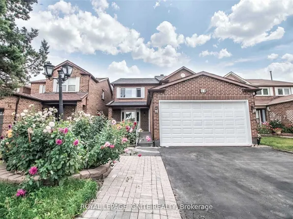 11 Carisbrooke Sq, Toronto, ON M1B 4M2