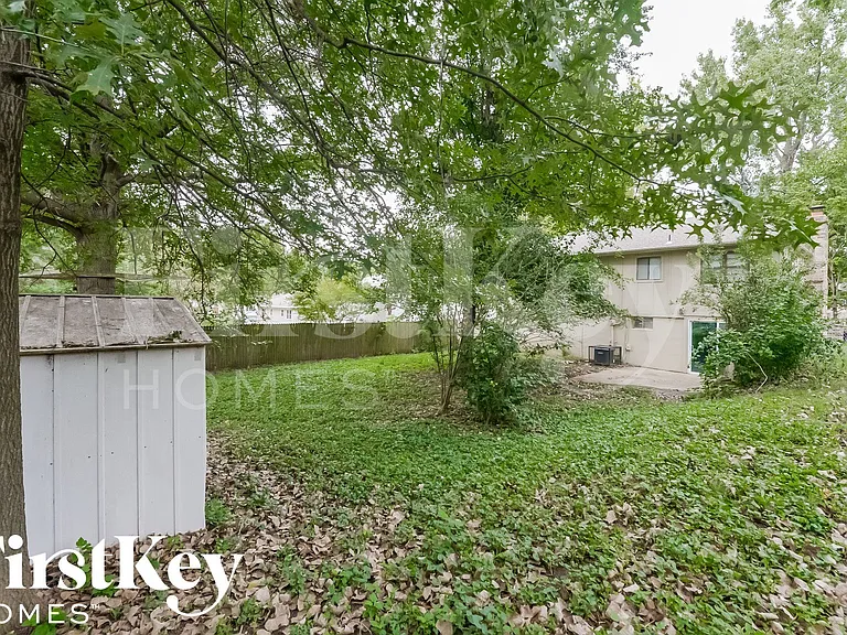 2318 NW Chatham Pl — Photo 14