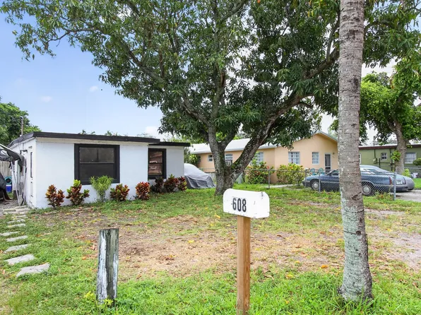608 NW 15th Avenue, Pompano Beach, FL 33069