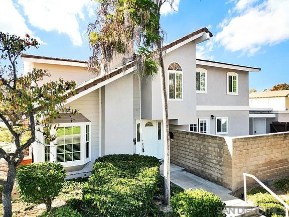 4th image of 10846 Cariuto Ct