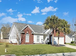 1562 Sweet Myrtle Cir, Mount Pleasant, SC 29466