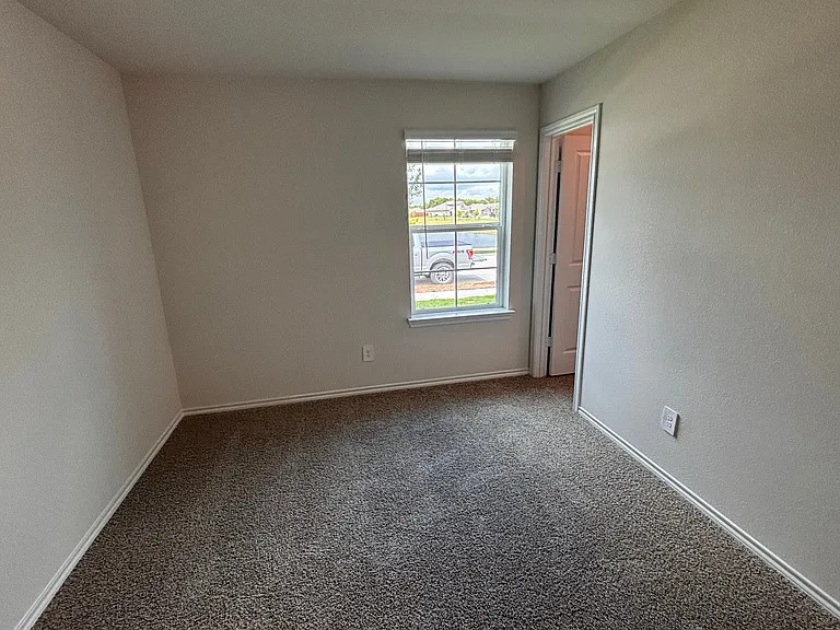 837 Wild Rye Cir — Photo 9