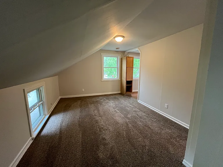 453 Mound St #2 — Photo 11
