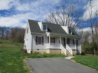 35 Fleetwood Rd, Staunton, VA 24401