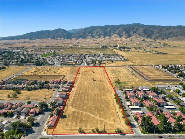 0 E Pinion St #95, Tehachapi, CA 93561