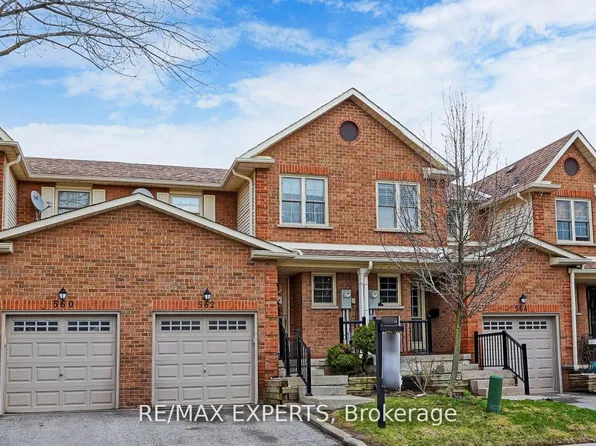 562 Tara Hill Cir, Aurora, ON L4G 6G9