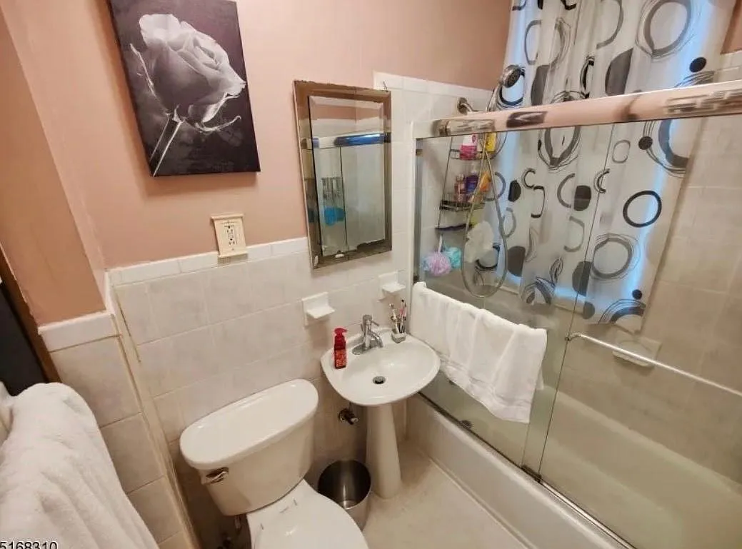 5 bed, $3,800 — Photo 4