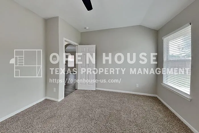32411 Cross Spring Park Ln — Photo 9