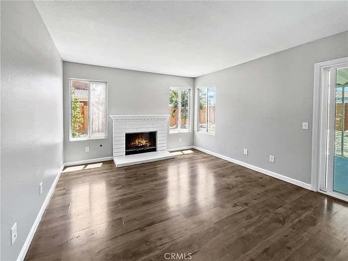 1st image of 1425 Las Rosas Dr