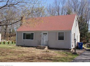 6 Wyndwood Rd, Middletown, CT 06032