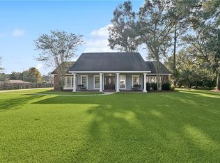 14370 Hickory Dr, Ponchatoula, LA 70454
