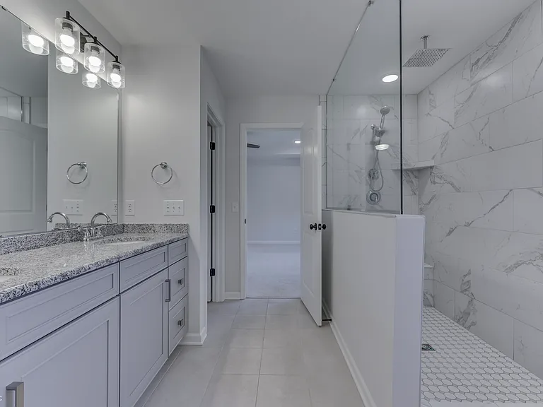 7635 Shady Trails Dr — Photo 31