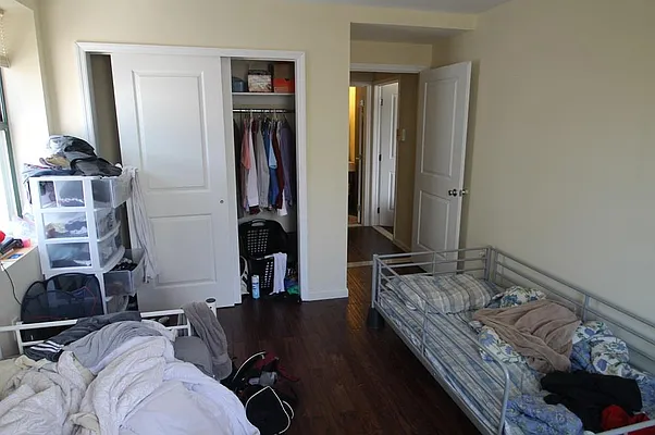 Rented by Space Marketing Shop | media 47