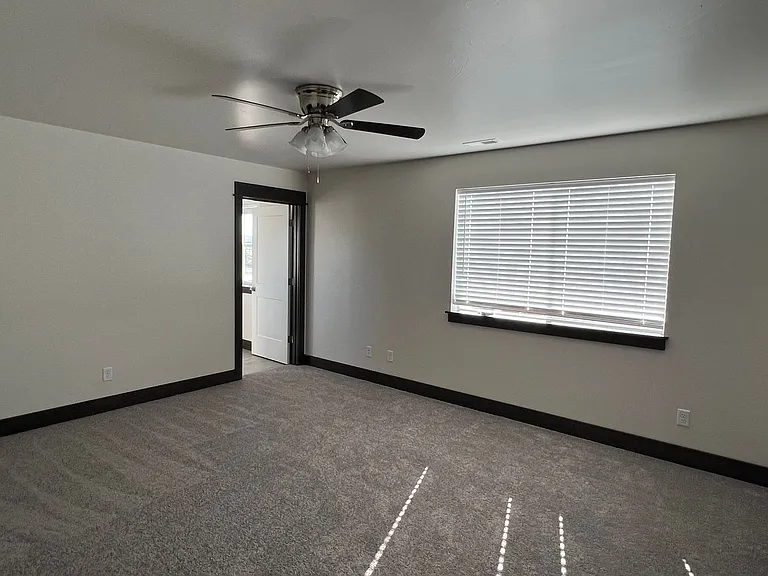 2021 Windjammer Way #C — Photo 3